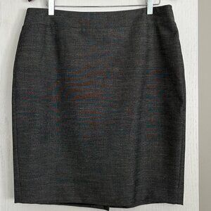 Gray Ann Taylor skirt, size 14